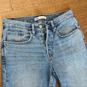 Zara jeans
